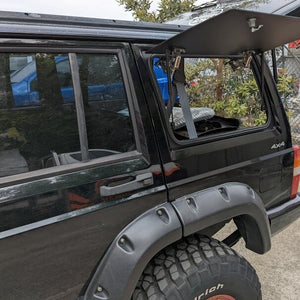 Gullwing Window – Jeep Cherokee XJ (4 door) 1984 – 2001